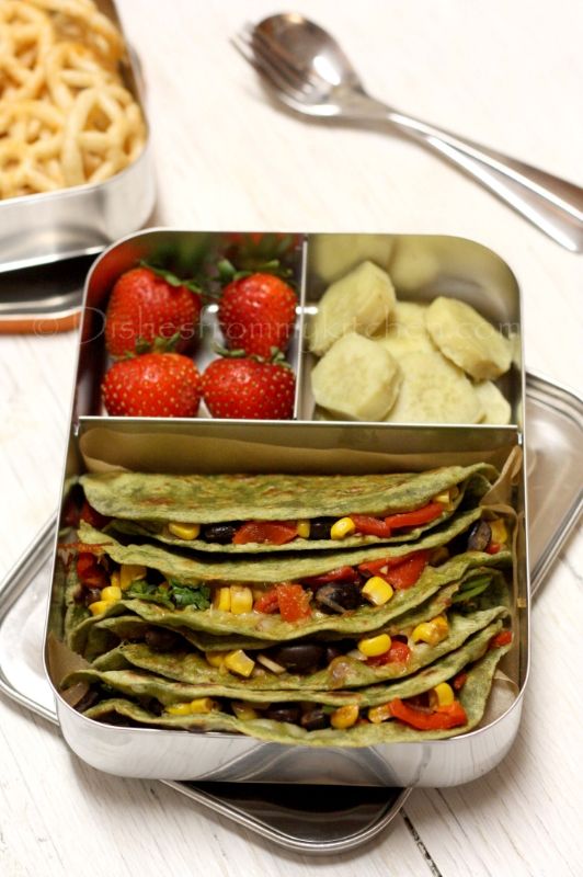 Dishesfrommykitchen KIDS LUNCH BOX SPINACH QUESADILLA WITH CORN BEAN